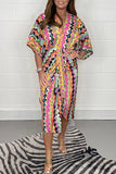 Vestidos casuais com estampa geométrica patchwork com decote em V (4 cores)