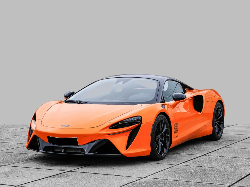 mclaren artura exterior design