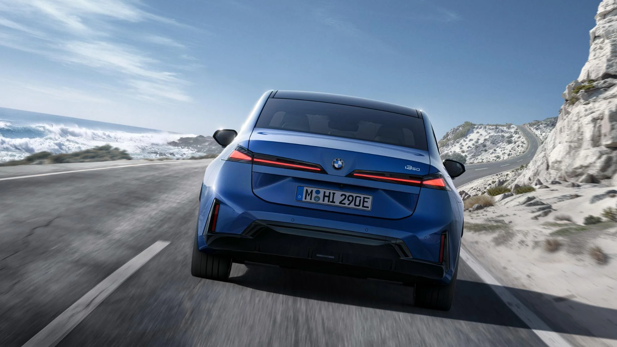 The new BMW i3 2026 officially debuts: autonomy of up to 900 km, 469 HP and charging at 400 kW