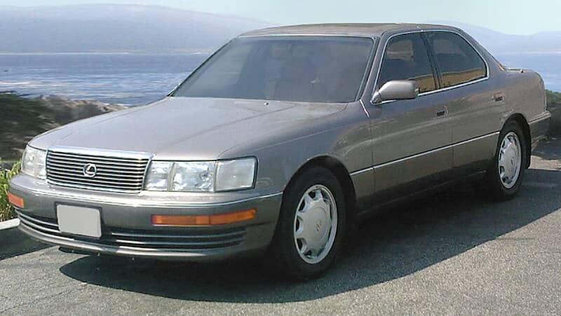 Lexus LS400
