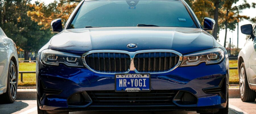 BMW presents the first official teaser of the new generation of the 3 Series