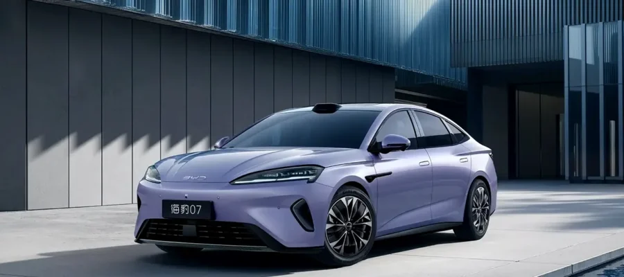 BYD sees 55% drop in first-quarter profit