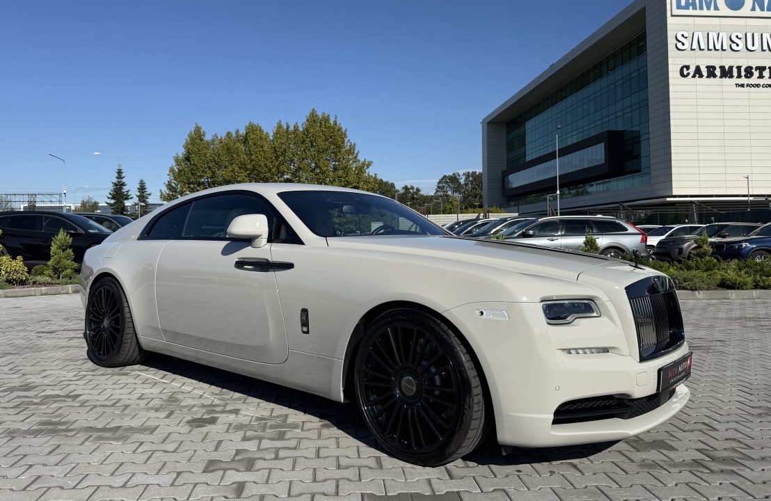 Rolls-Royce Wraith 6.6 V12 Badge Black + Mansory