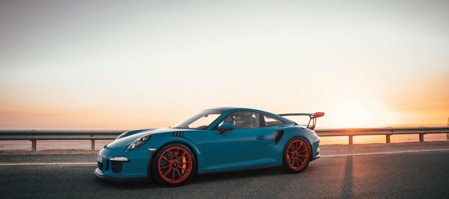 Porsche confirms the continuation of combustion engines even after 2030 in Romania