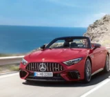 Restyling of the Mercedes-AMG SL, redesigned for greater comfort in the new version