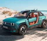The new Renault 4 JP4x4 Concept launches beach style at Roland-Garros