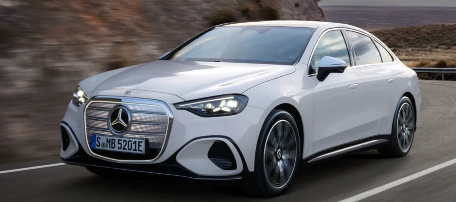 Launch of the new electric Mercedes-Benz C-Class: range of up to 762 km WLTP and cutting-edge technology