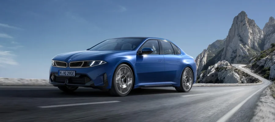 The new BMW i3 2026 officially debuts: autonomy of up to 900 km, 469 HP and charging at 400 kW