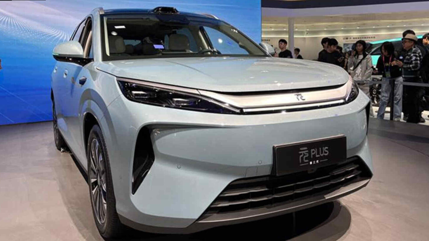 BYD sees 55% drop in first-quarter profit