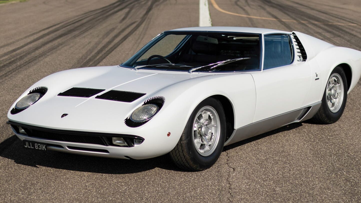 Find out which are the most beautiful cars in the world! Top 10 cars that will surprise you with their appearance