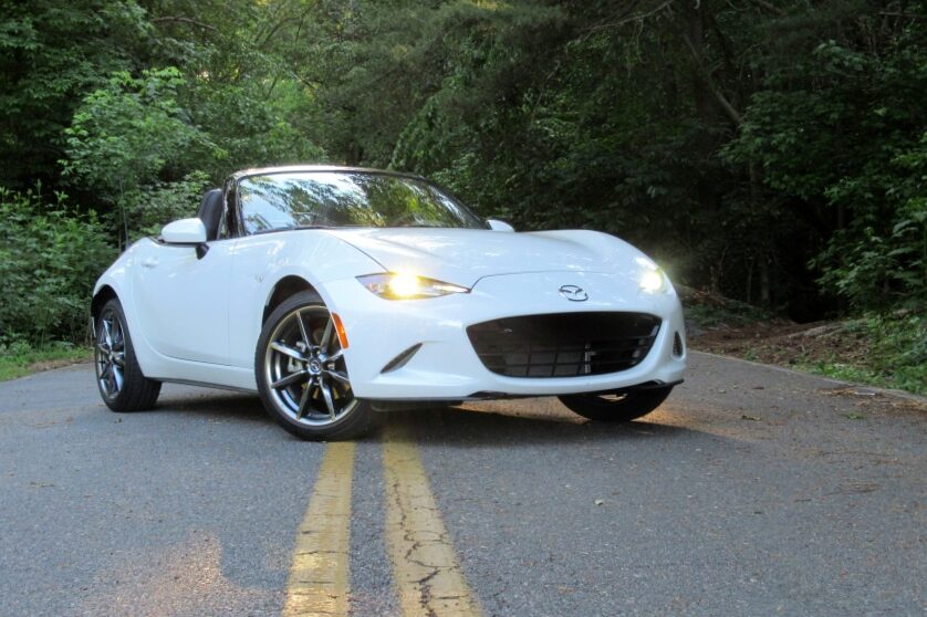 The best used luxury coupé and cabriolet models